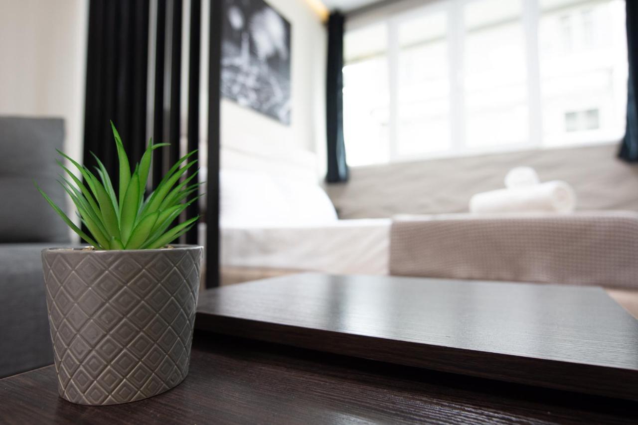 Skg Luxury Apartment Szaloniki Kültér fotó